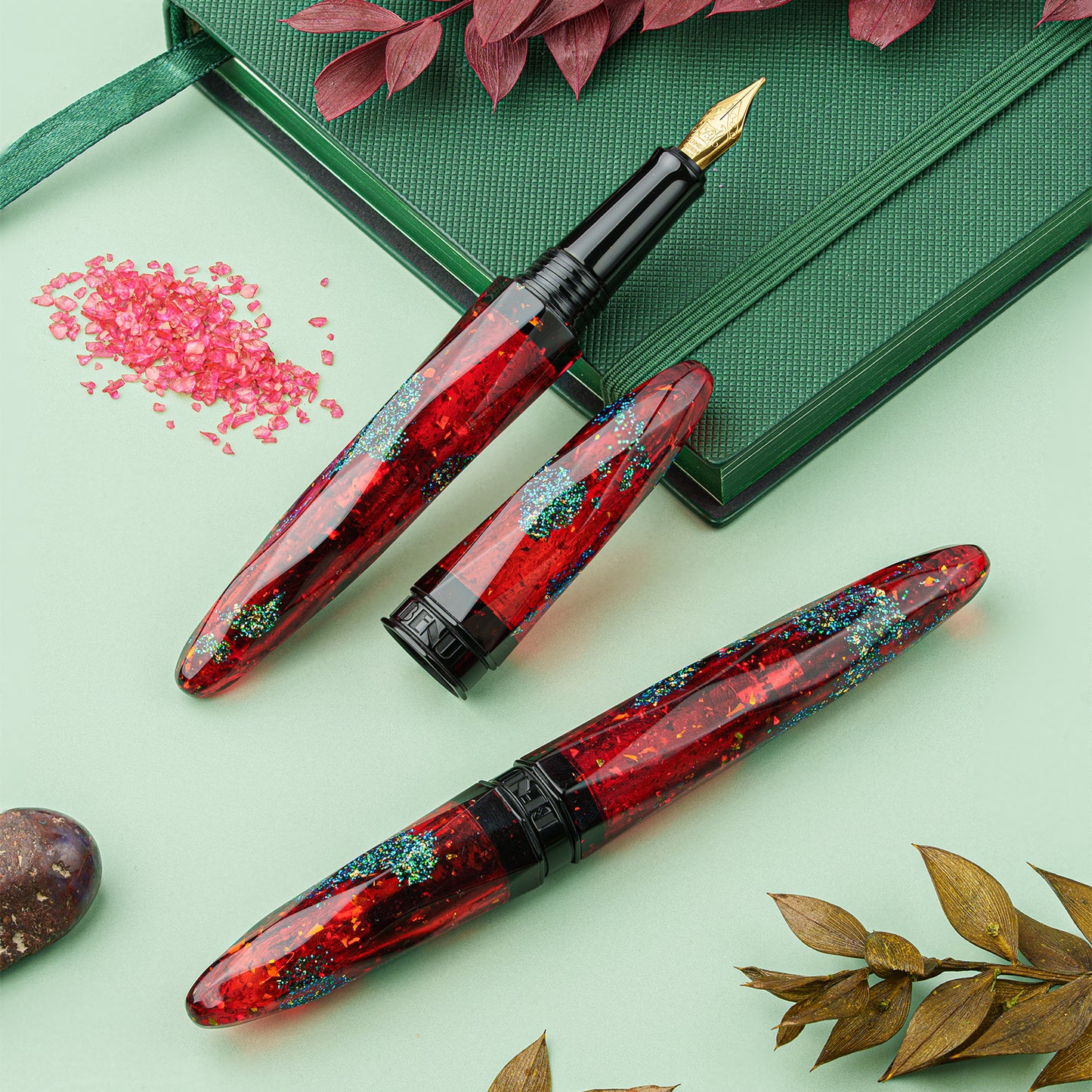 BENU Briolette Fountain pen - Ruby Forest