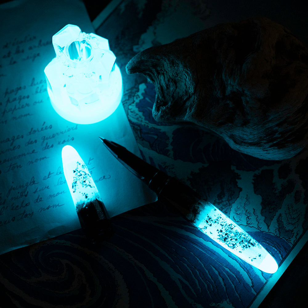 BENU Briolette Pen holder - Luminous