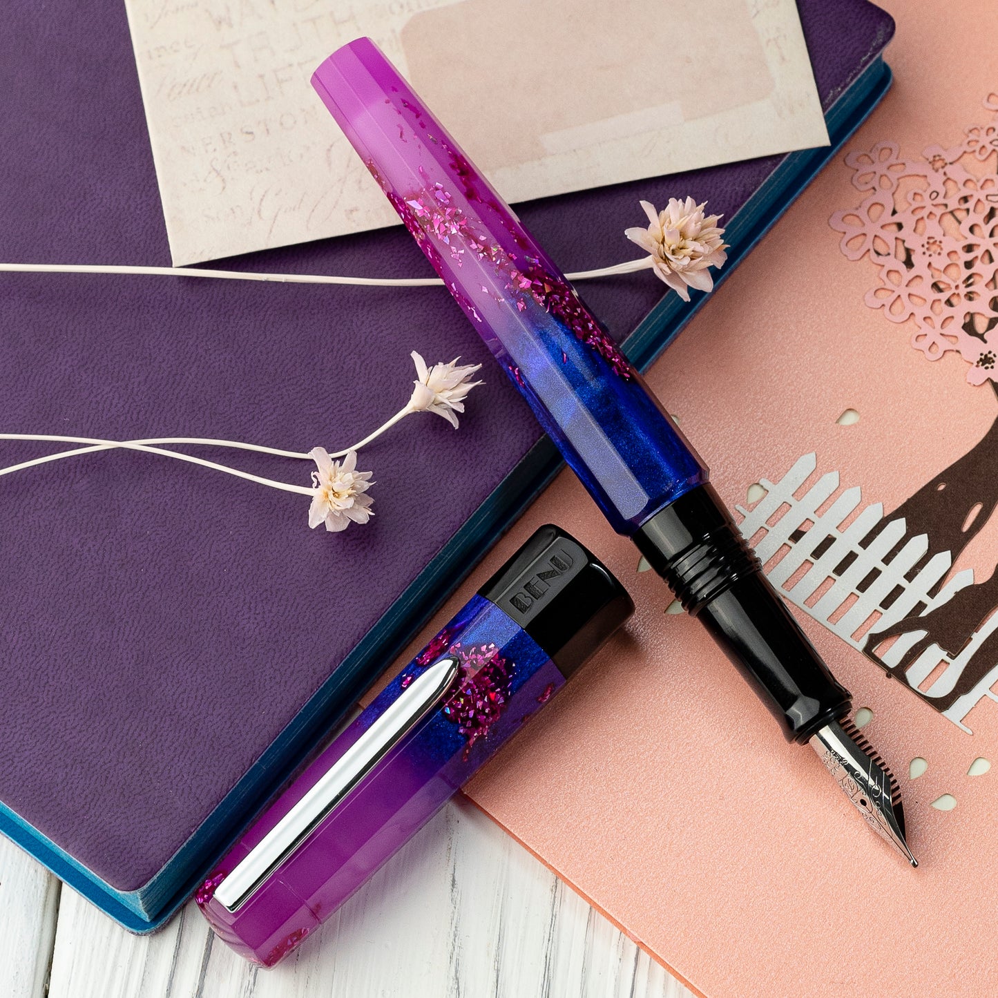 BENU Euphoria Fountain pen - Love Story