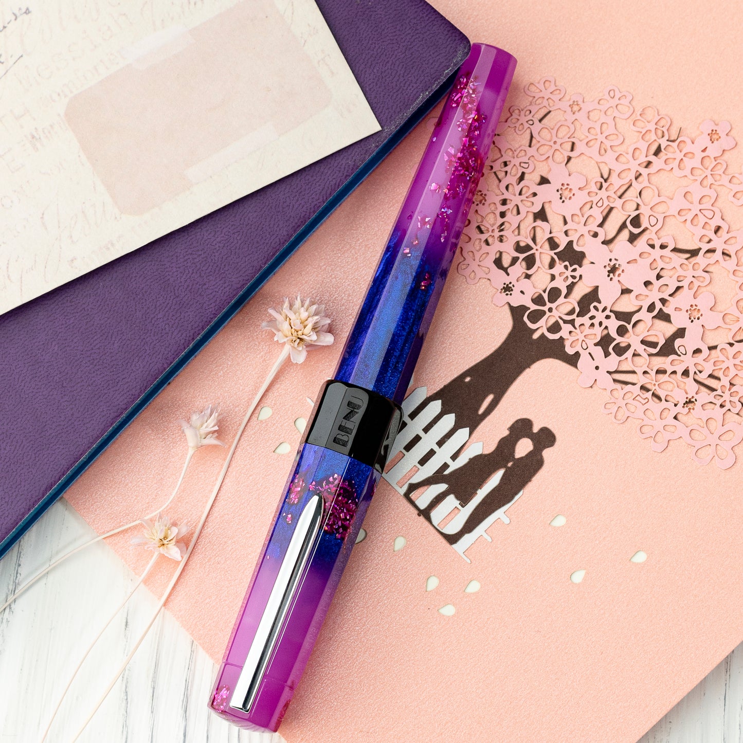 BENU Euphoria Fountain pen - Love Story