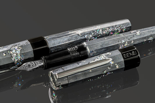 BENU Euphoria Fountain pen - Caviar