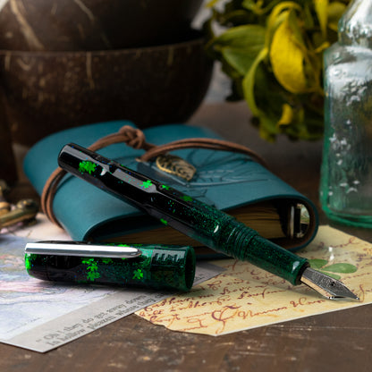 BENU Talisman Fountain pen - Four-leaf Clover