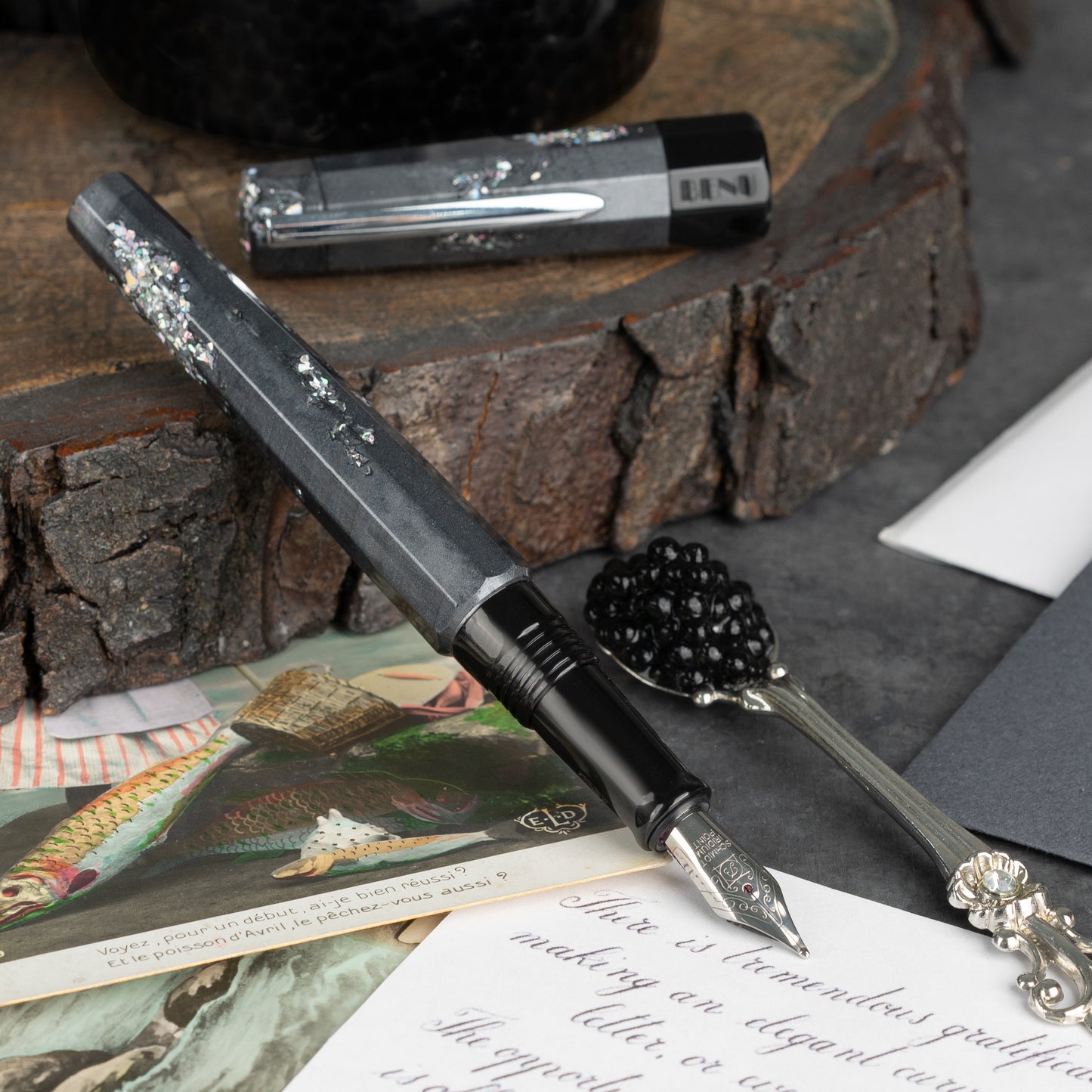 BENU Euphoria Fountain pen - Caviar