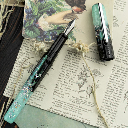 BENU Talisman Fountain pen - Edelweiss
