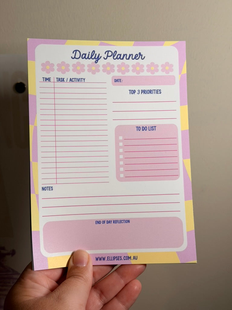 Notepad: Daily Planner - Pink and Yellow Flowers (Light)
