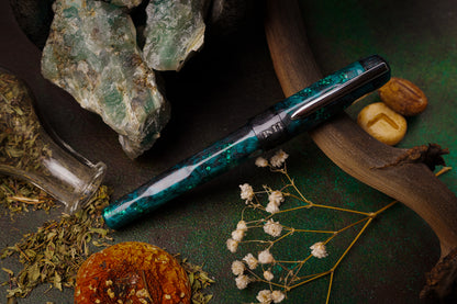 BENU Talisman Fountain pen - Cat's Eye