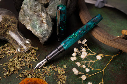BENU Talisman Fountain pen - Cat's Eye