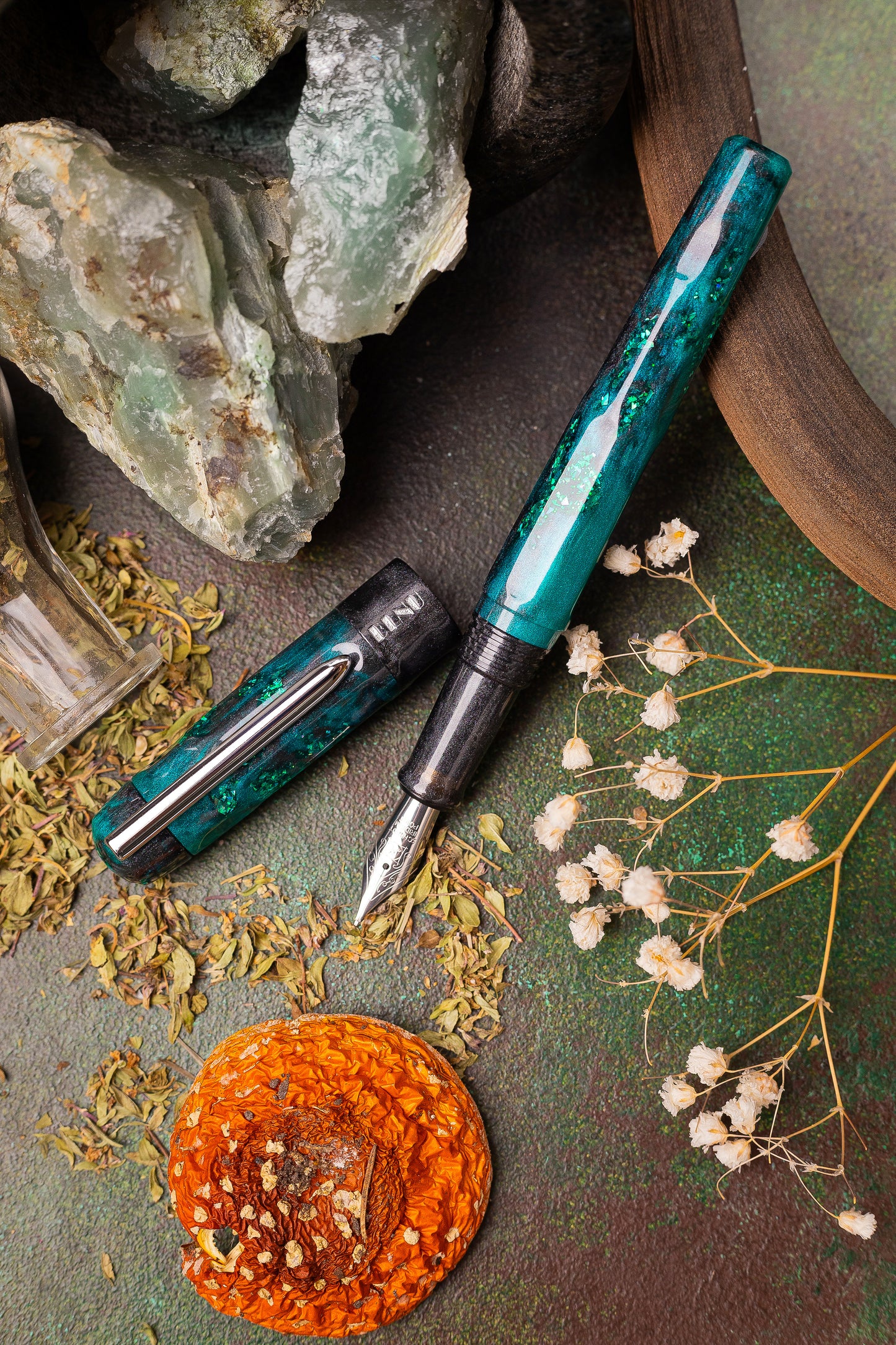 BENU Talisman Fountain pen - Cat's Eye