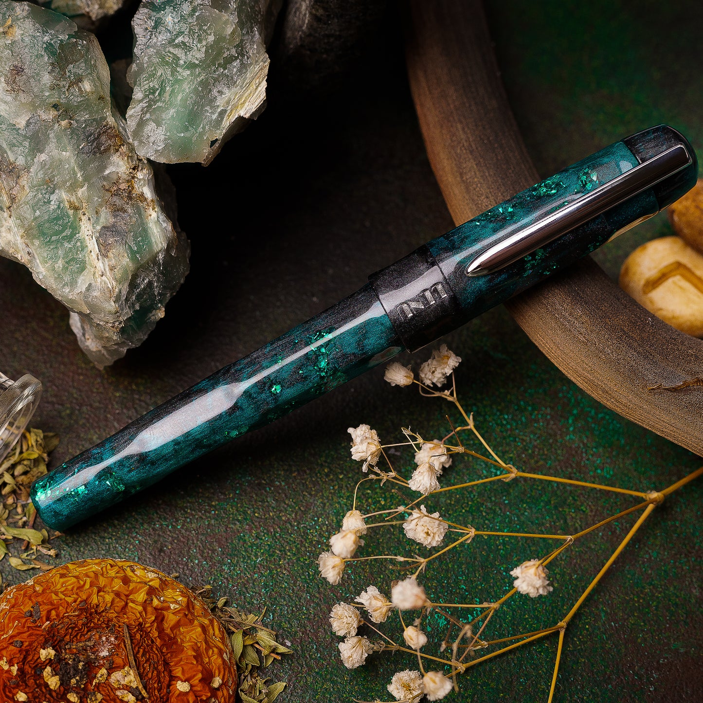 BENU Talisman Fountain pen - Cat's Eye