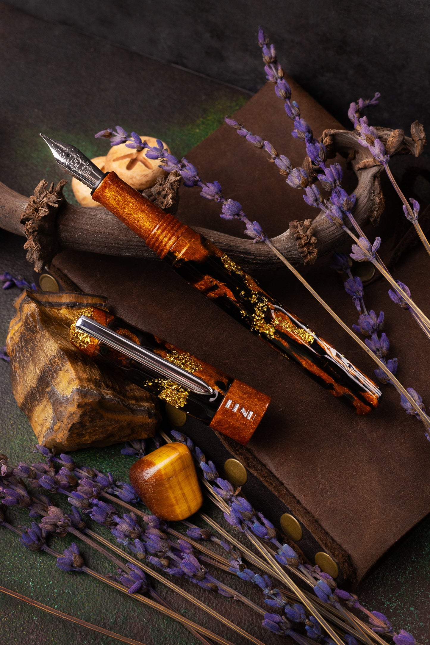 BENU Talisman Fountain pen - Tiger's eye